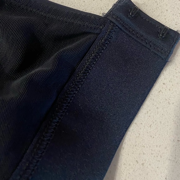 Third Love Kinetic Adjustable Sports Bra 36A - Picture 10 of 11